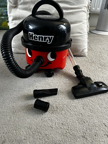 Henry the hoover toy vacuum - the,