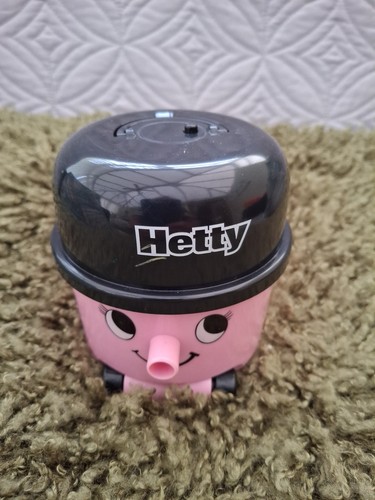 Cute iconic henry - cute, desk