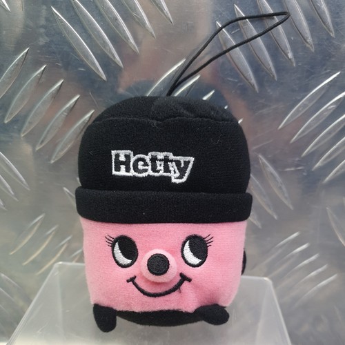 Hetty the hoover - the, hanging